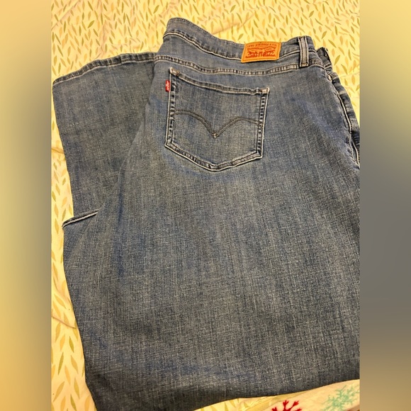 Levi’s women’s plus size bootcut jeans, size 26 - Picture 9 of 9